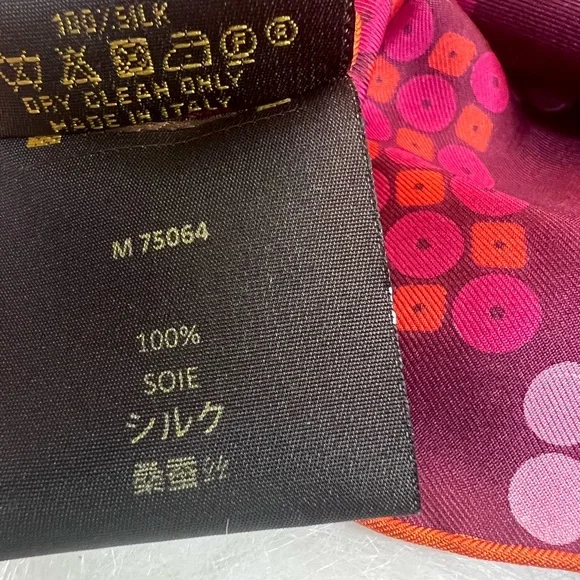 Louis Vuitton Silk scarf💜❤️🩷 - Picture 7 of 10